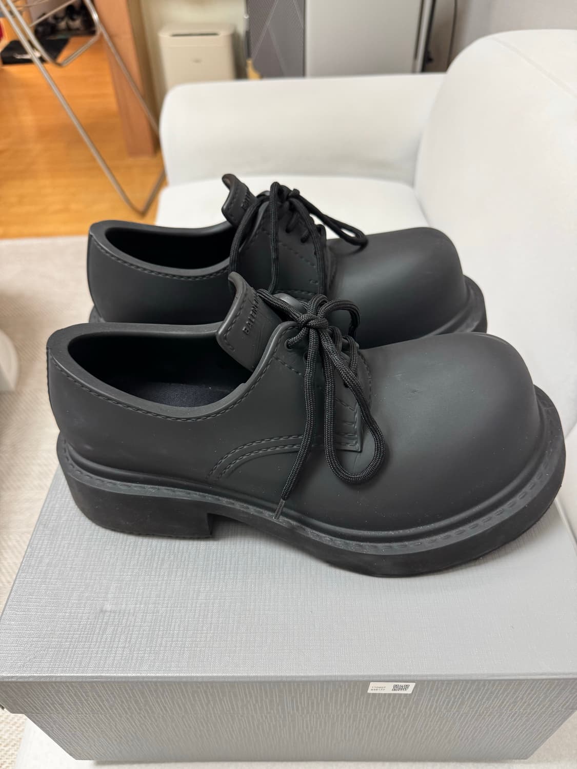 발렌시아가 스테로이드 더비 41 상품이미지3