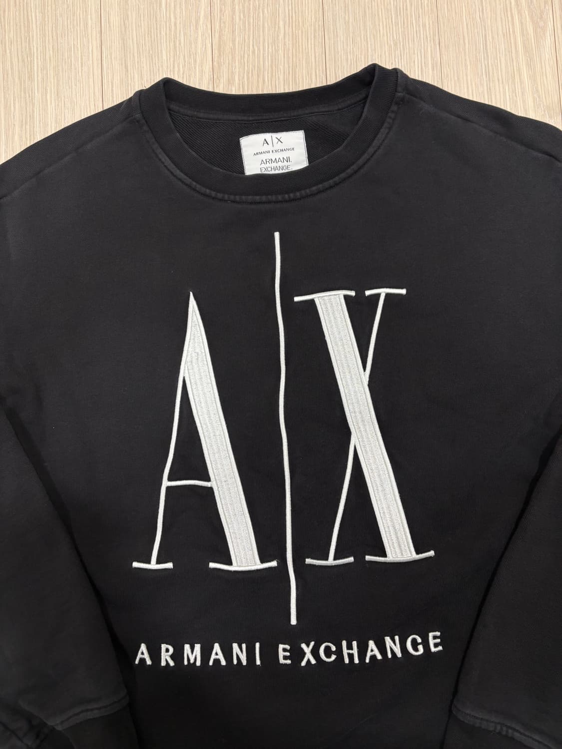 알마니 익스체인지 블랙 맨투맨 상품이미지3