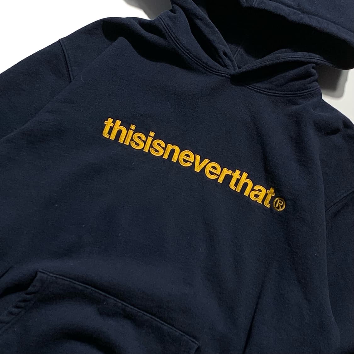 디스이즈네버댓 네이비 후드티   상품이미지2