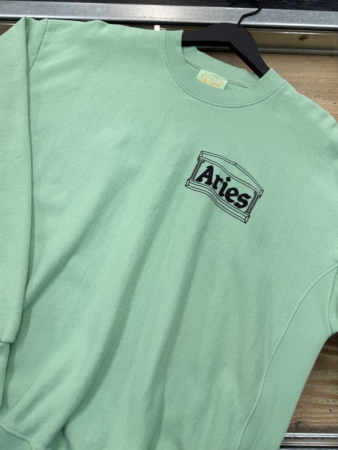 에리즈 22FW 템플 스웻셔츠 상품이미지4