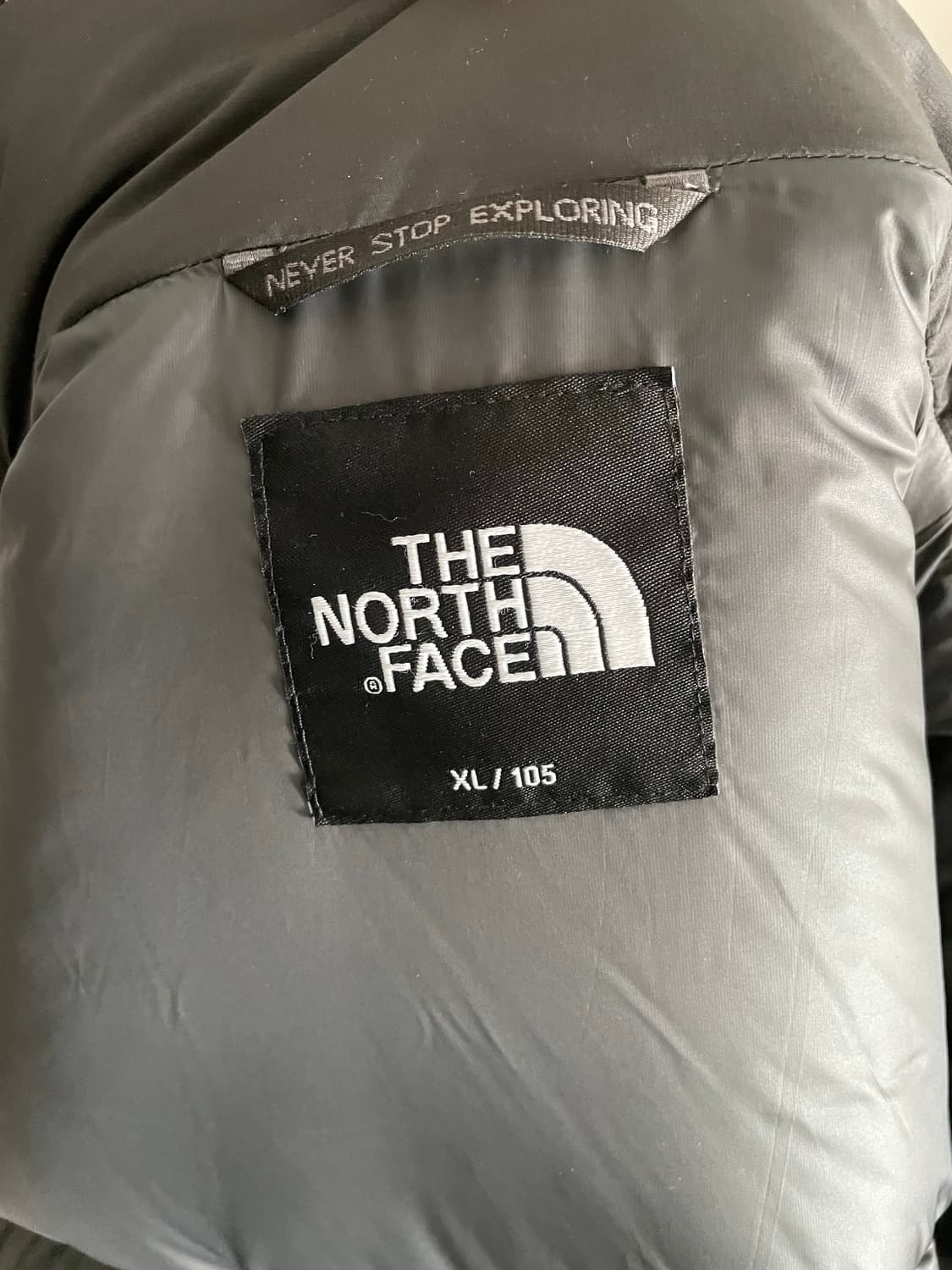 노스페이스 눕시 1992 패딩 XL (105) 검정 상태좋음 상품이미지5