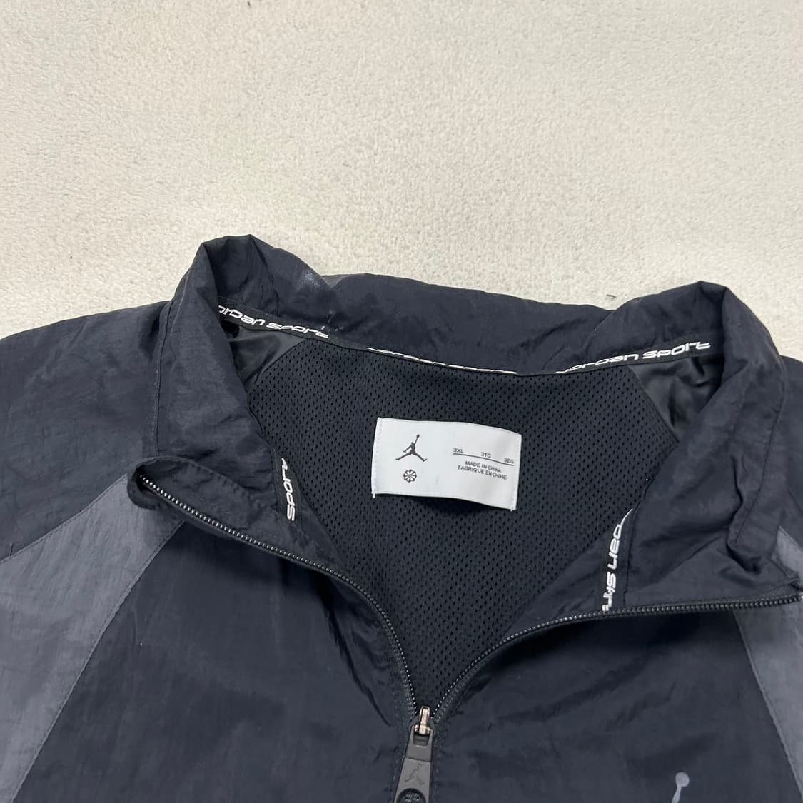 Jordan Sports Jam Windbreaker 상품이미지6