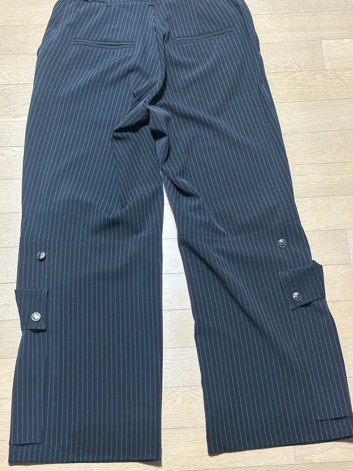 해칭룸 아머팬츠 스트라이프 다크 네이비 상품이미지5