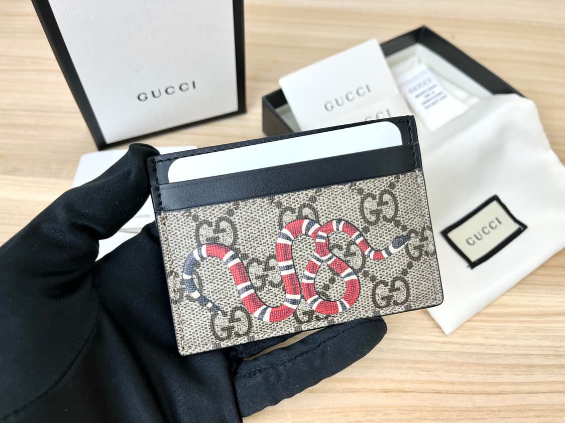 구찌 스네이크 카드지갑  상품이미지1