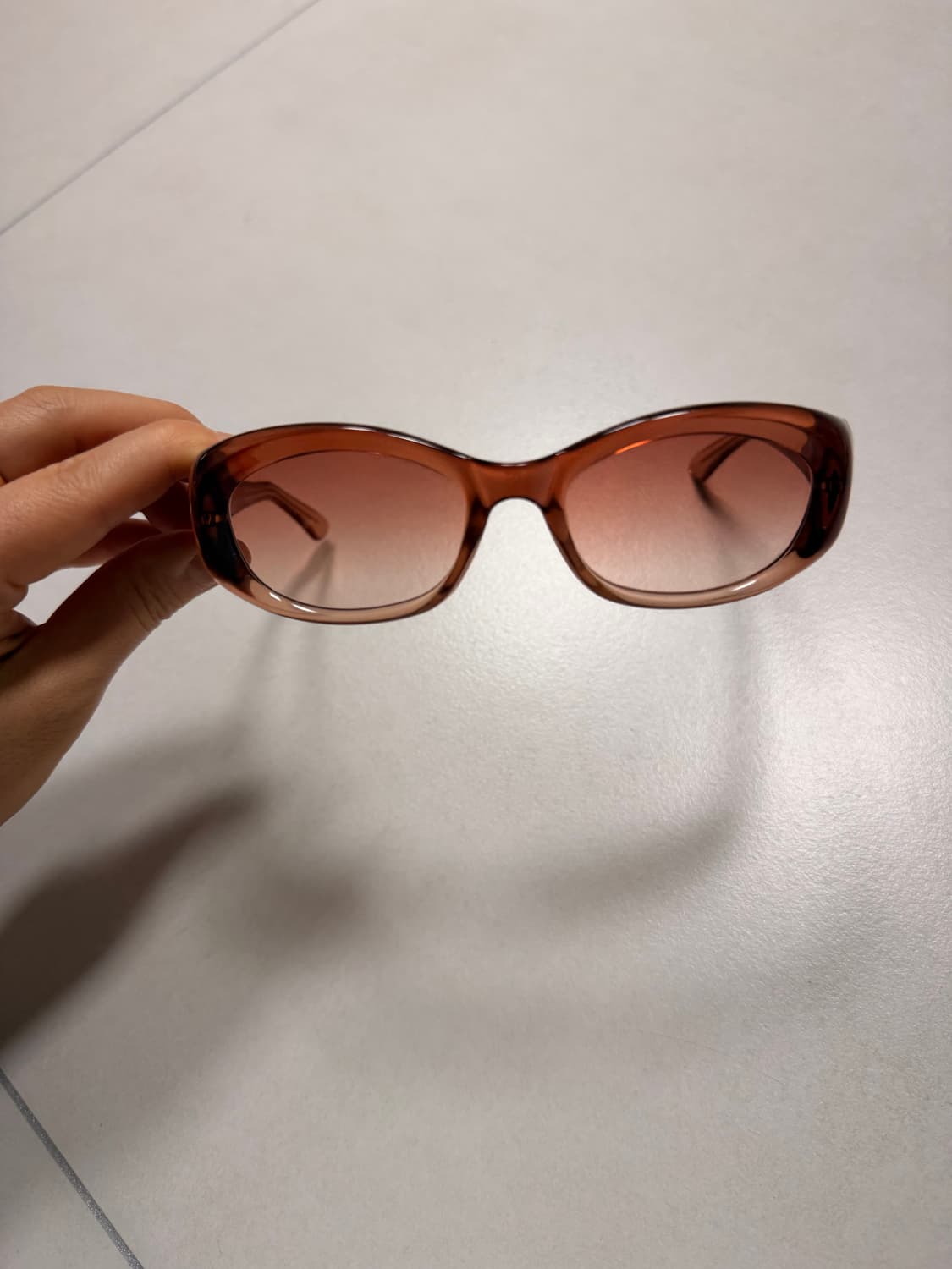 구찌 선글라스 여성용 핑크빛 상품이미지8