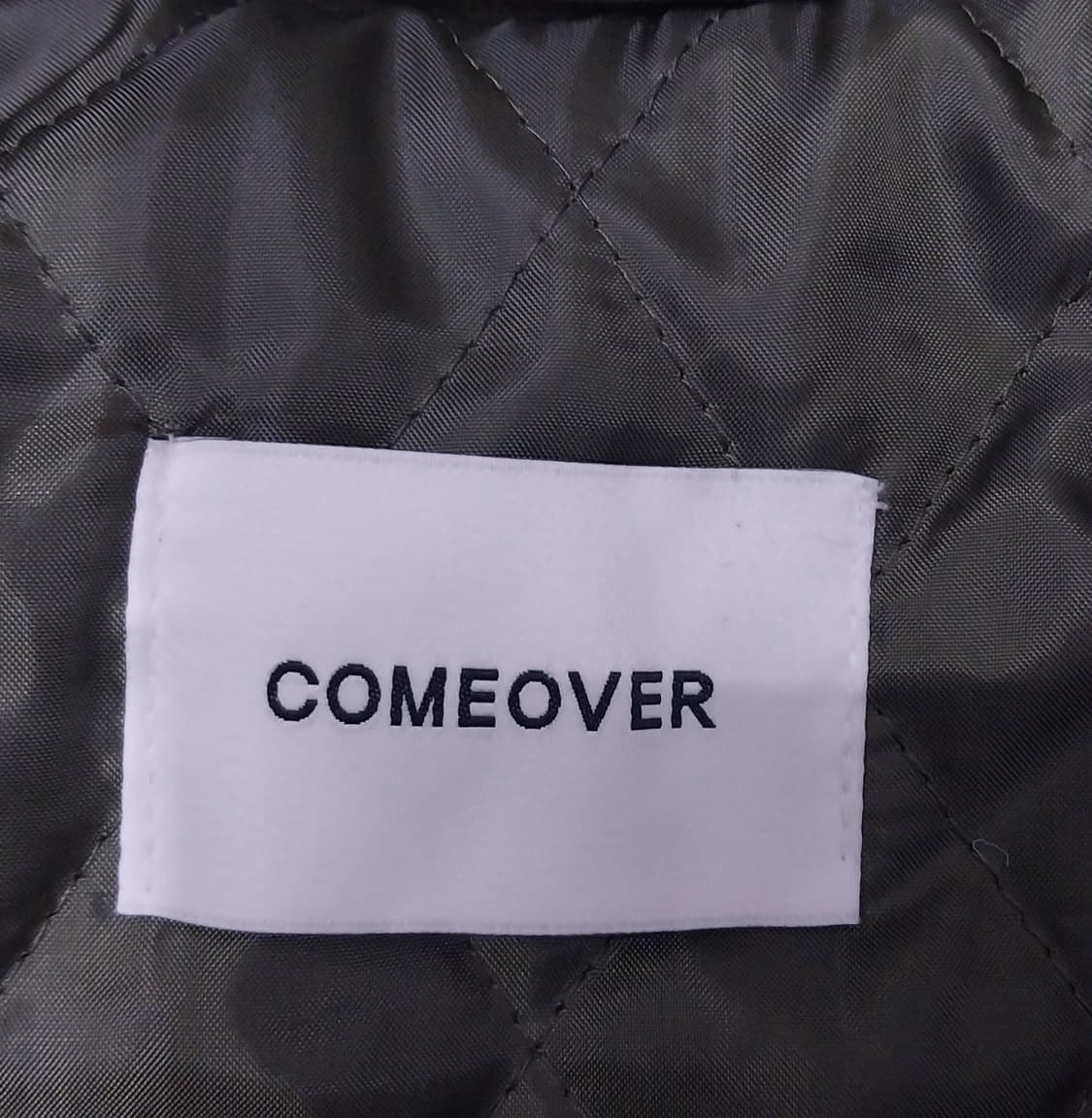 comeover 블랙 퍼 후드 숏 패딩 상품이미지4