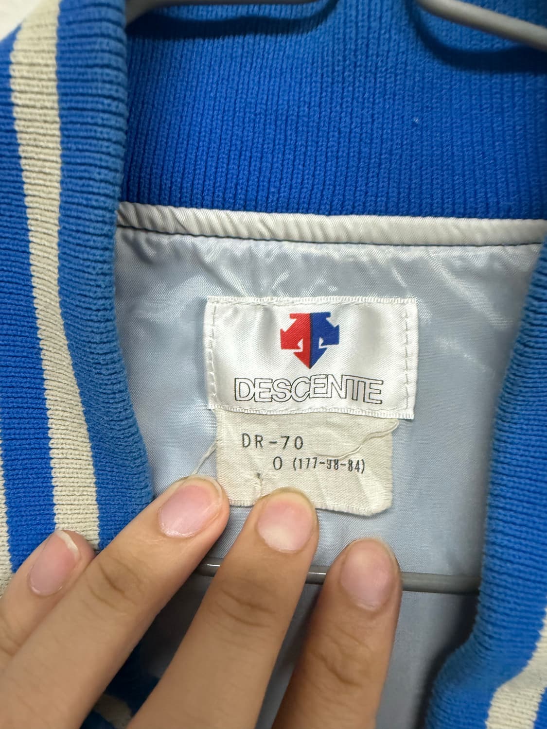 데상트 올드스쿨 스타디움 자켓  상품이미지3