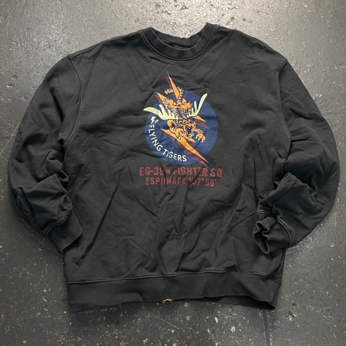 105 에스피오나지 플라잉 타이거 맨투맨 상품이미지1