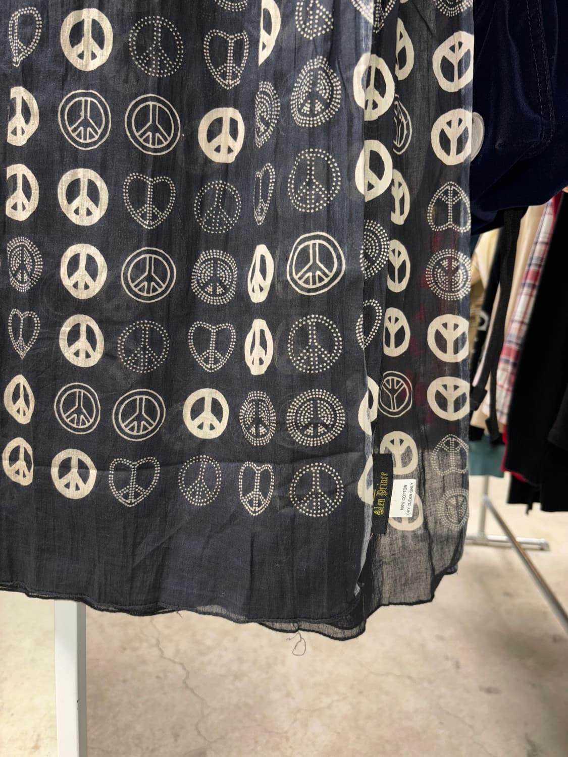 Glen prince 피스 심볼 머플러 상품이미지2