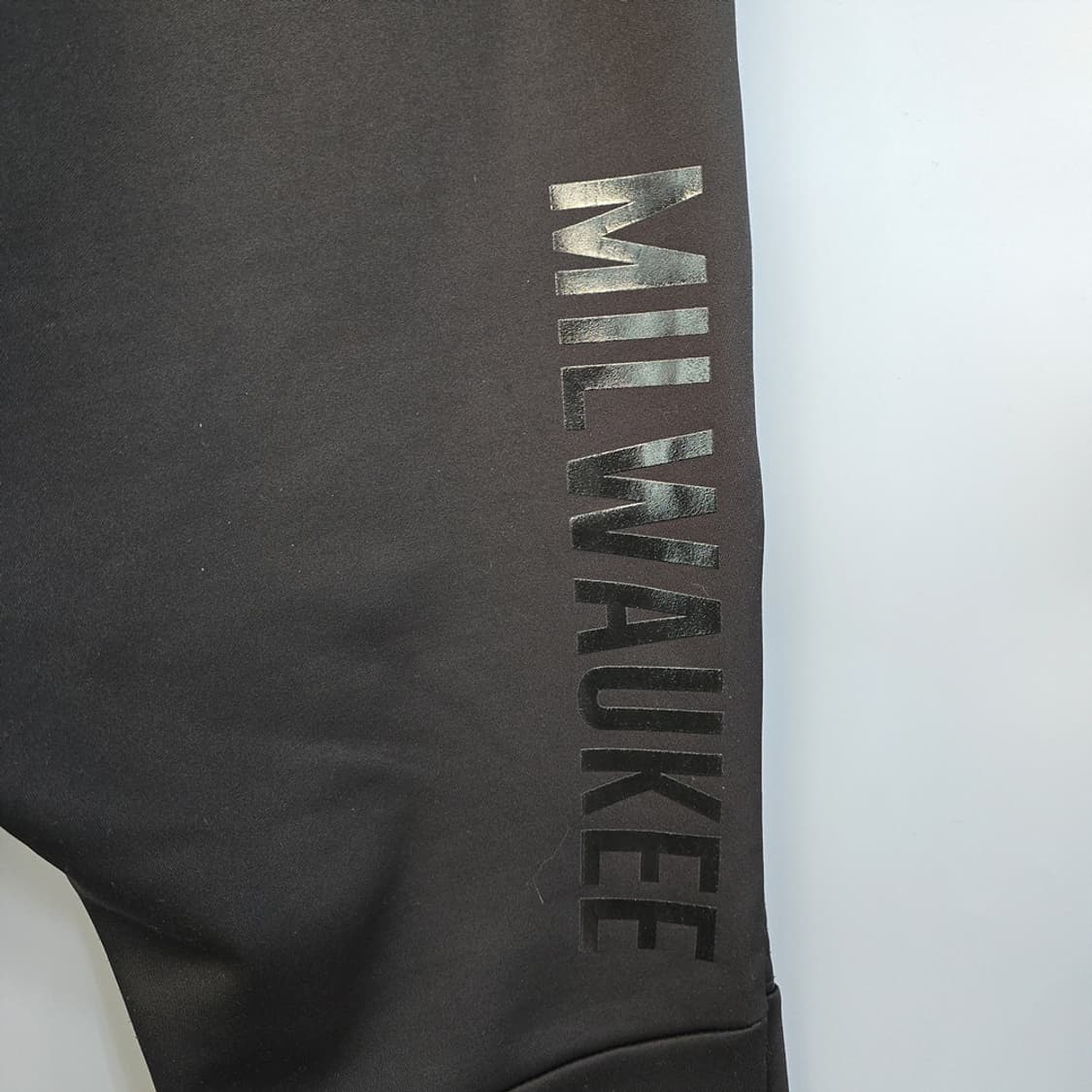 NBA 밀워키 벅스 로고 조거 팬츠 블랙 32 상품이미지6