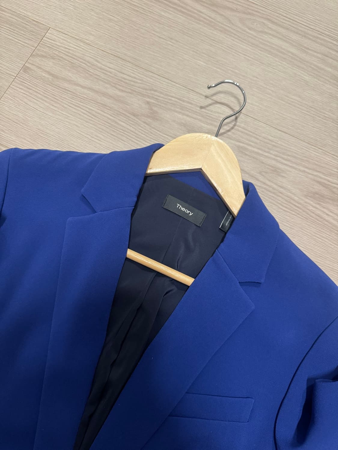 미착용 띠어리 크레페 블루 블레이져 상품이미지3