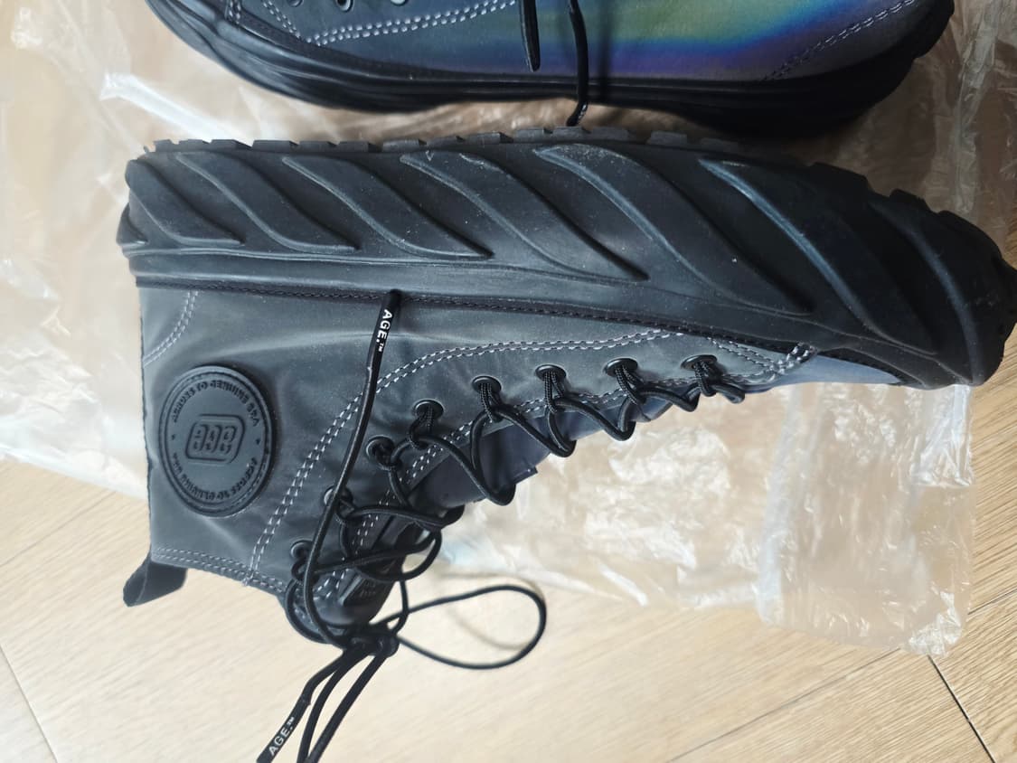 거의새것) 240mm 에이지 리플렉티브 탑 오로라 (AGE) 상품이미지5