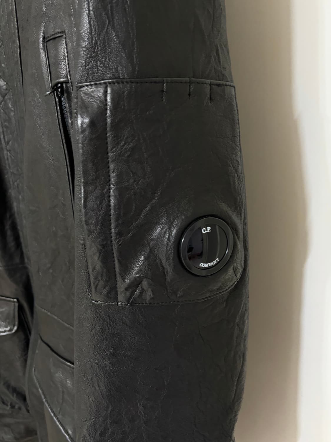 cp 컴퍼니 가먼트 다잉 램스킨 레더 코트 상품이미지4
