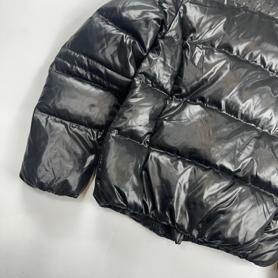 리바이스 데니즌 블랙 유광 패딩 상품이미지9