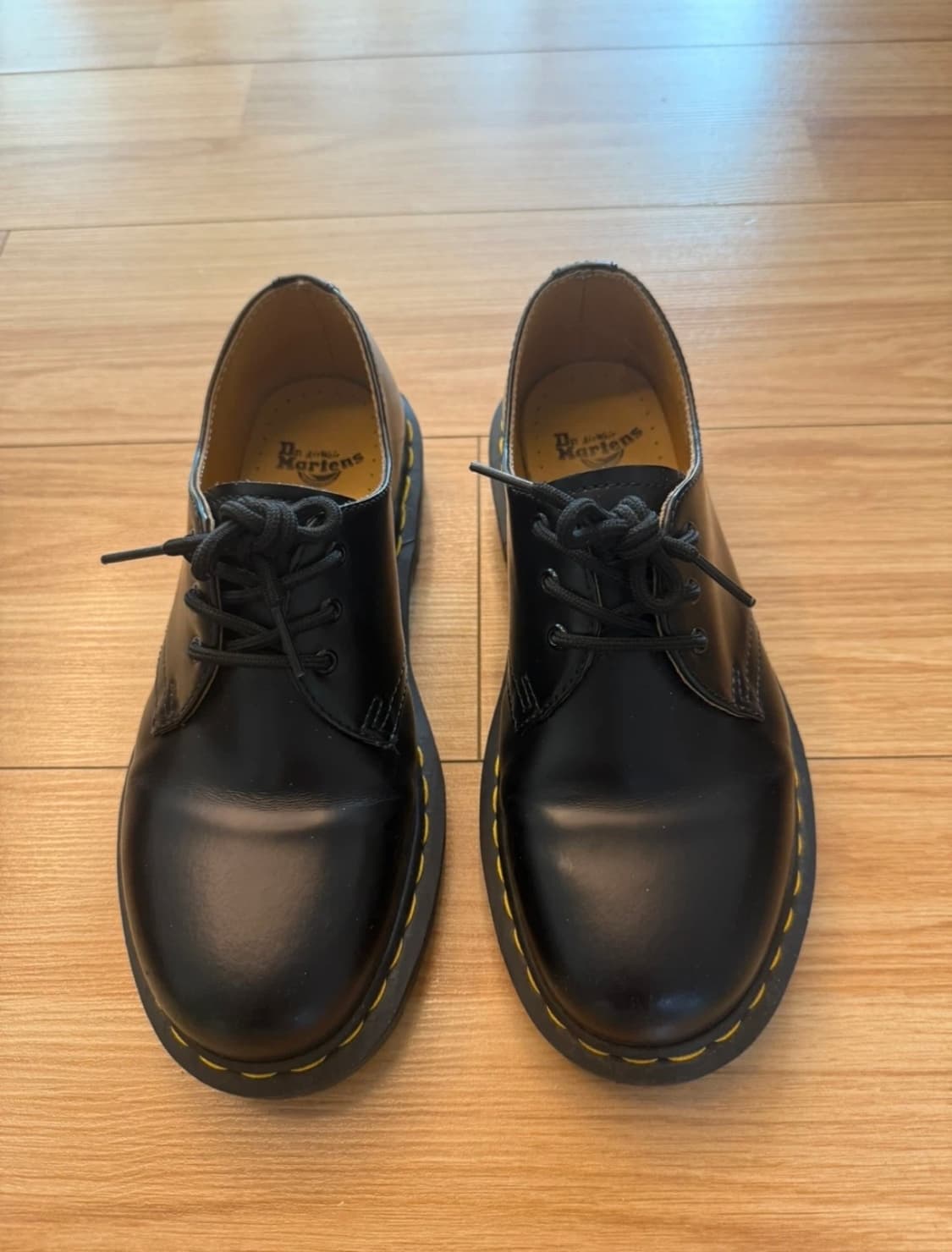 닥터마틴 스무스 240 실착 2회 상품이미지1