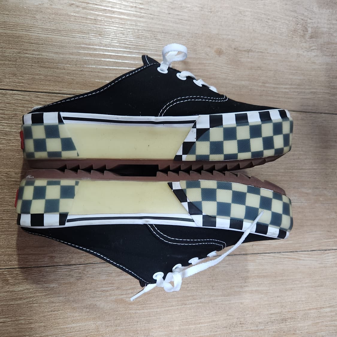 반스 어센틱 뮬 240 상품이미지2