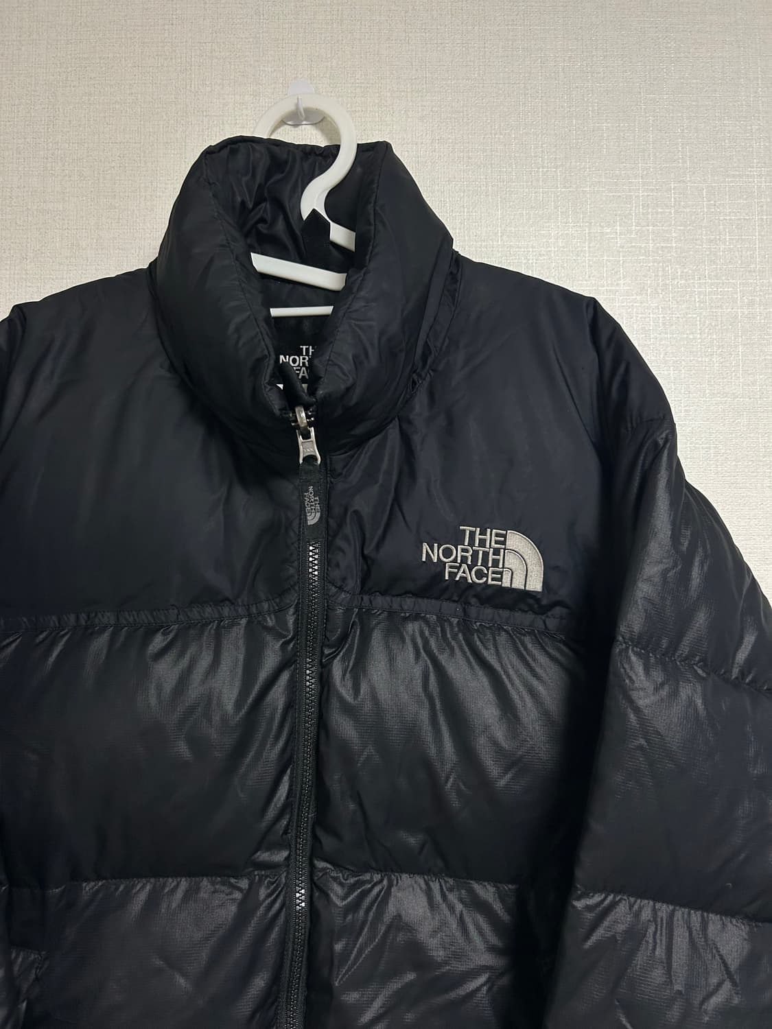 노스페이스 구스다운 눕시 패딩 700 블랙 95 M 상품이미지5