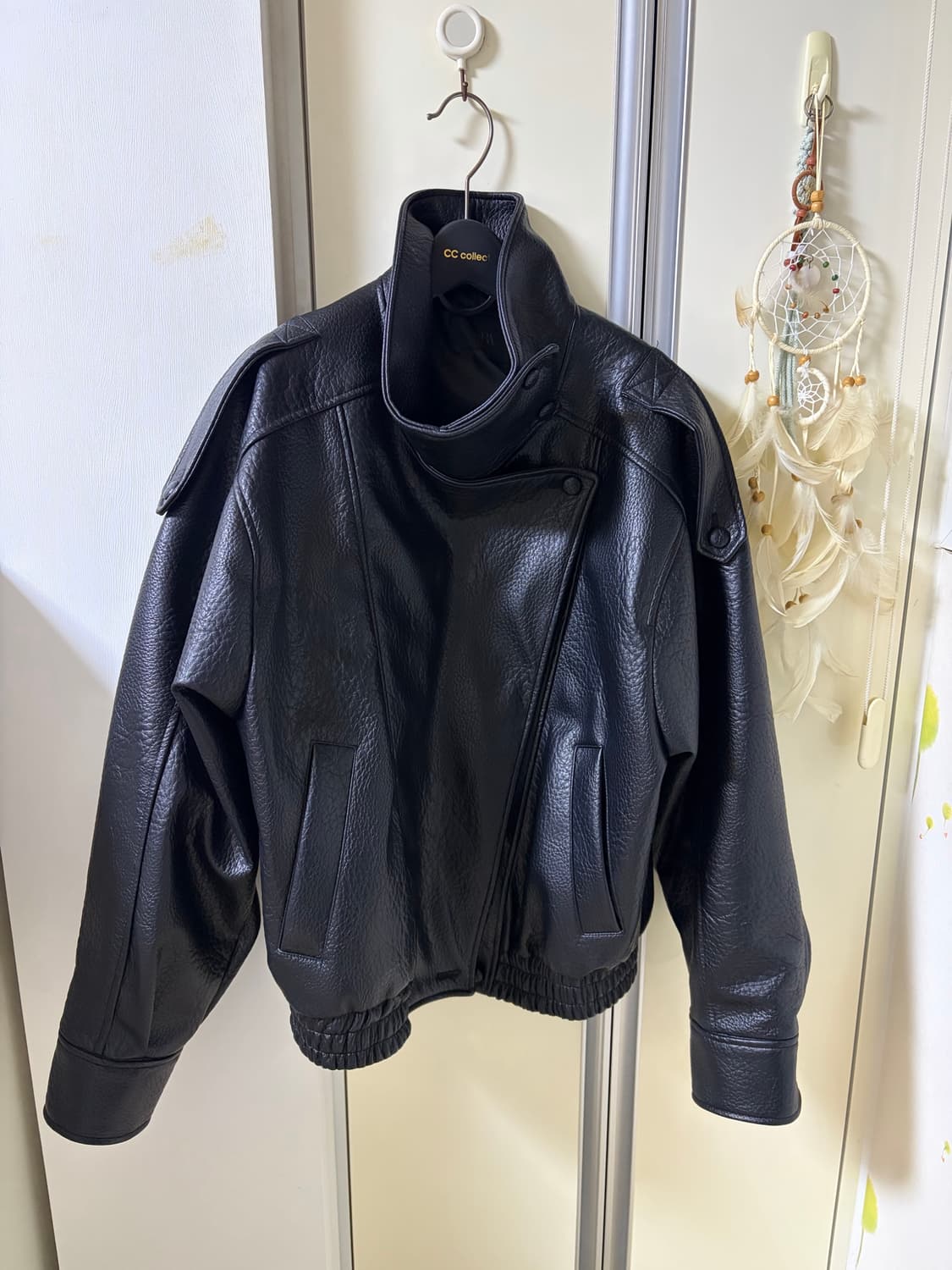 자라 ZARA 페이크 레더 점퍼 상품이미지3