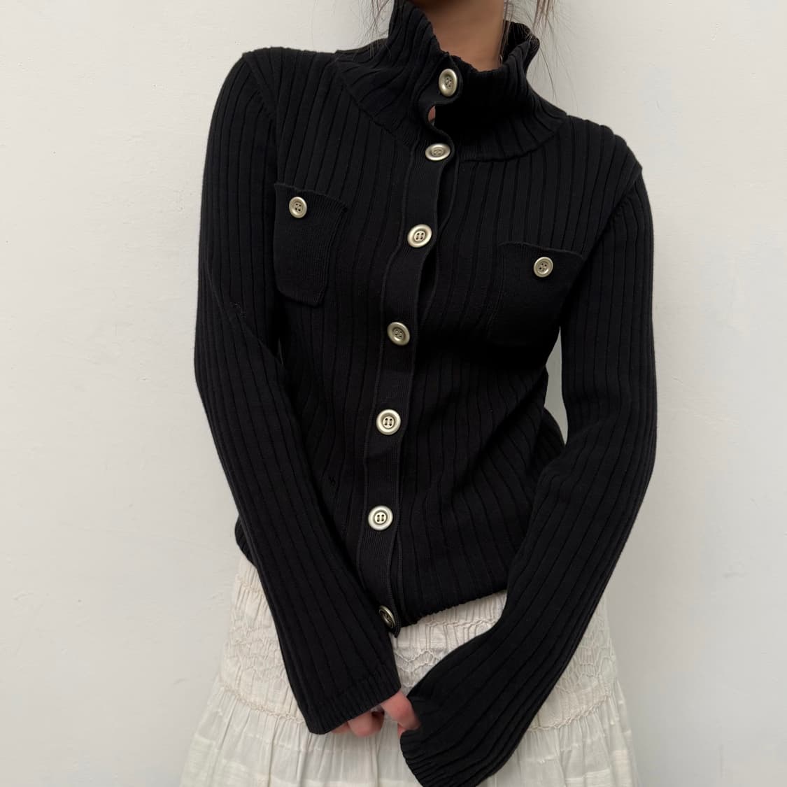 실버 버튼업 골지 니트 상품이미지1