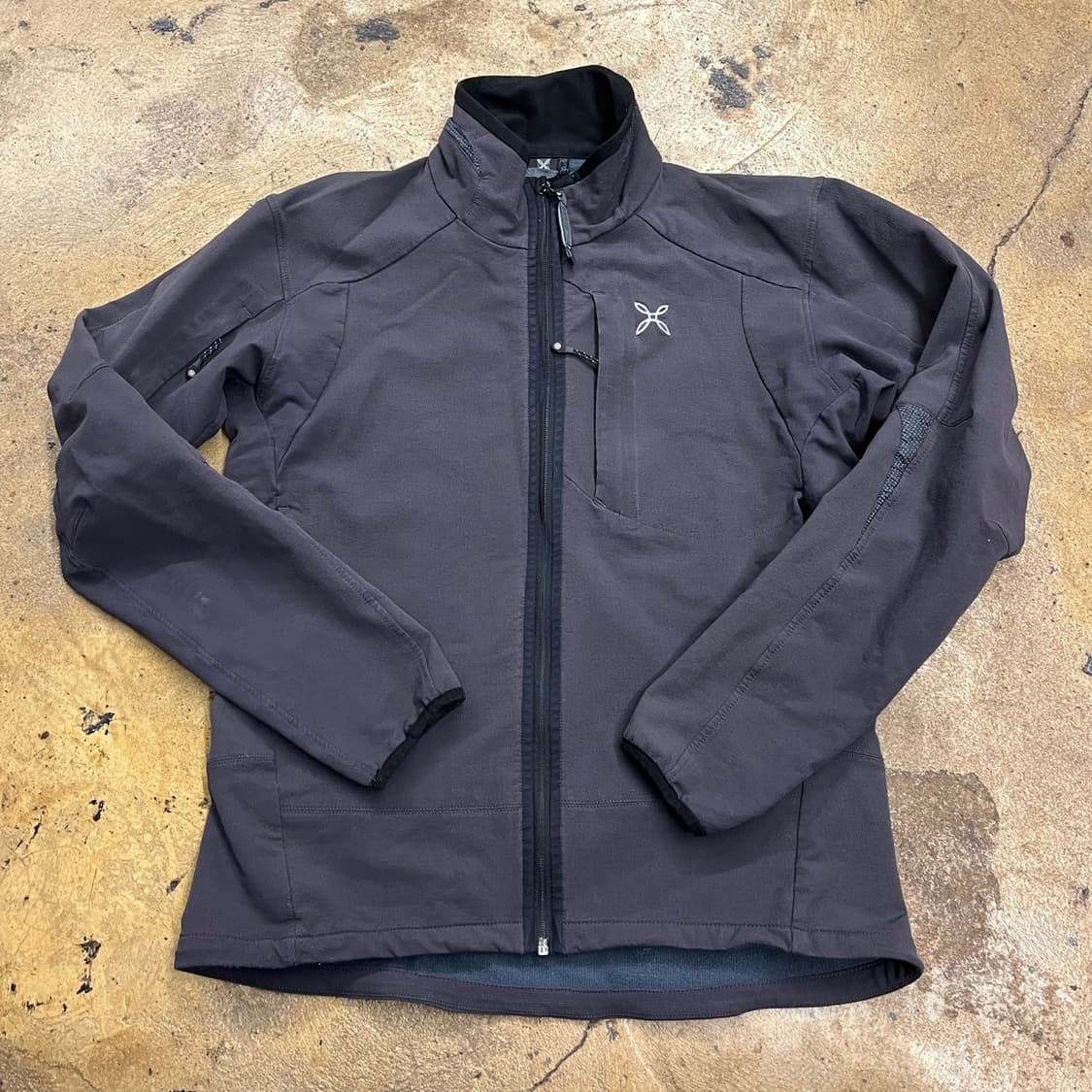 [정품/M] 몬츄라 소프트쉘 자켓 다크그레이 b10 상품이미지2