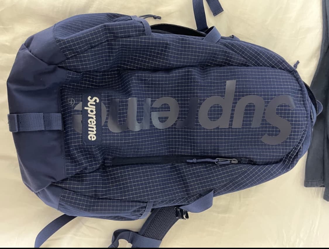 슈프림 24ss 백팩 네이비 상품이미지2