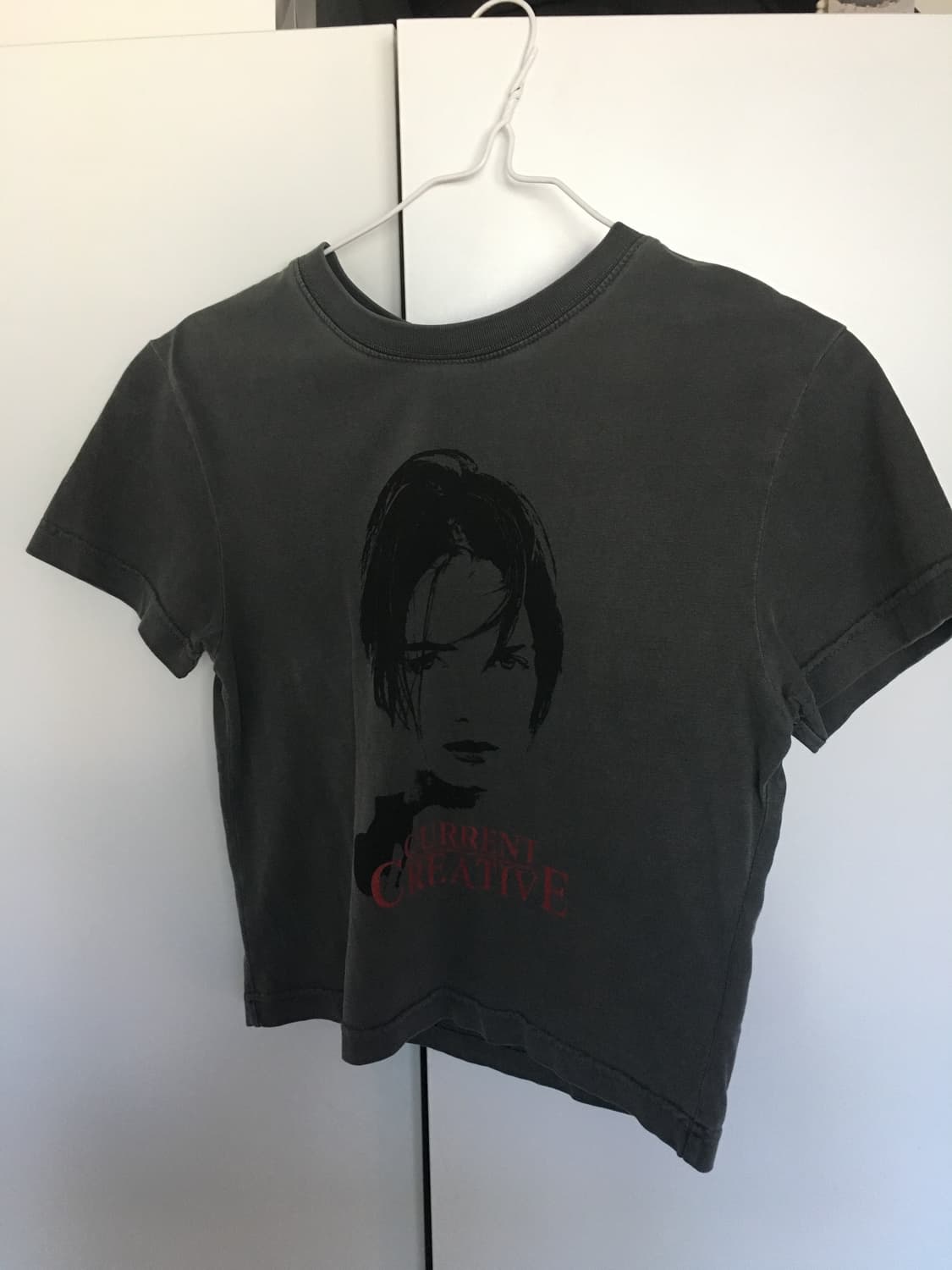 커런트 반팔티 상품이미지1