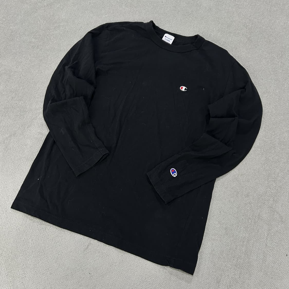챔피온 검정색 긴팔티 XL 상품이미지1