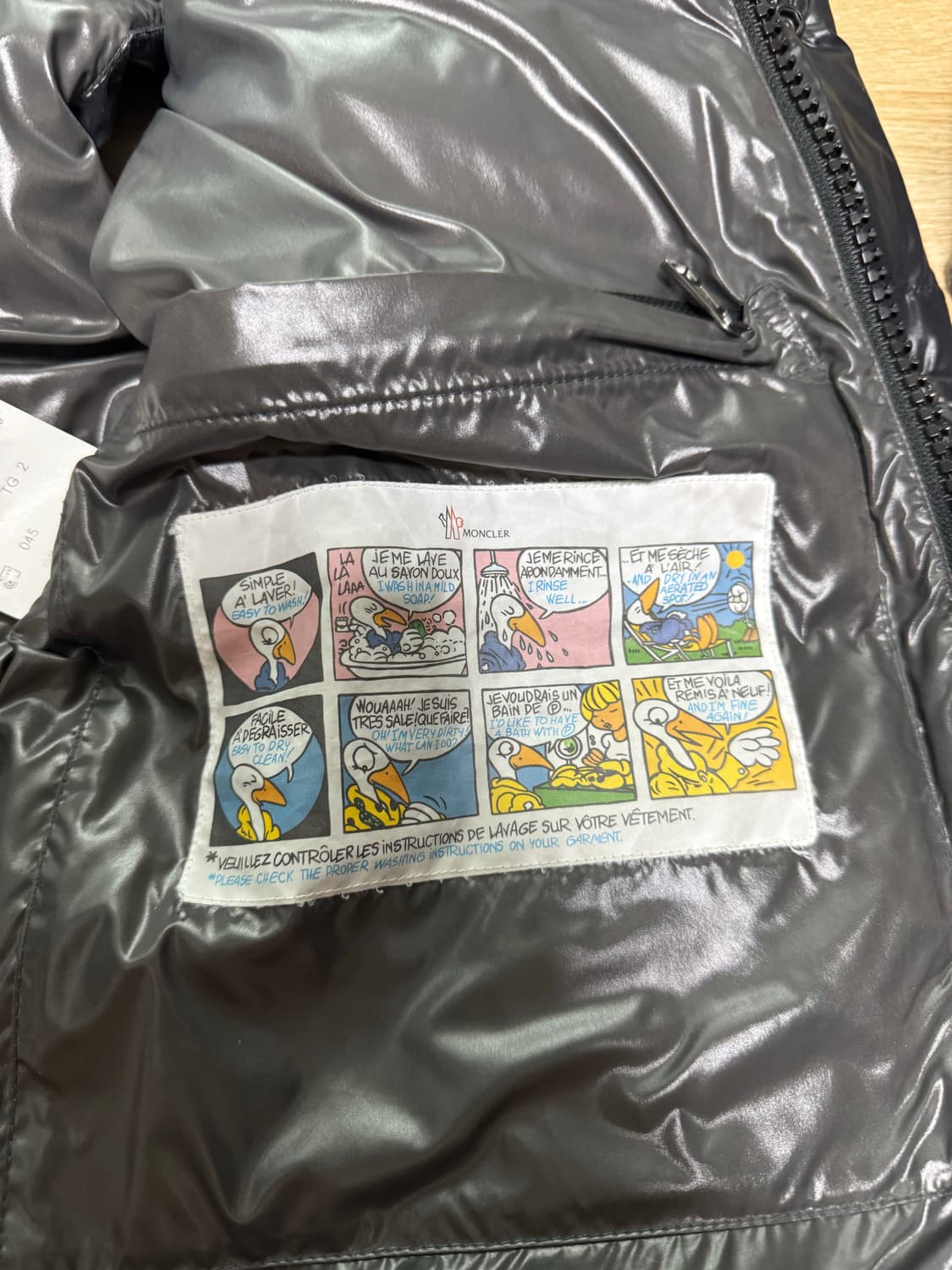 몽클레어 티브 다운베스트 패딩조끼 상품이미지3