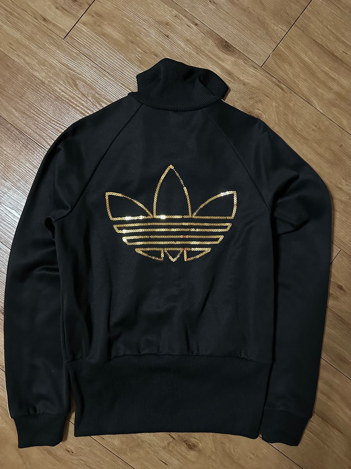 아디다스 Glitter TT 트랙탑 블랙 90 판매 상품이미지6