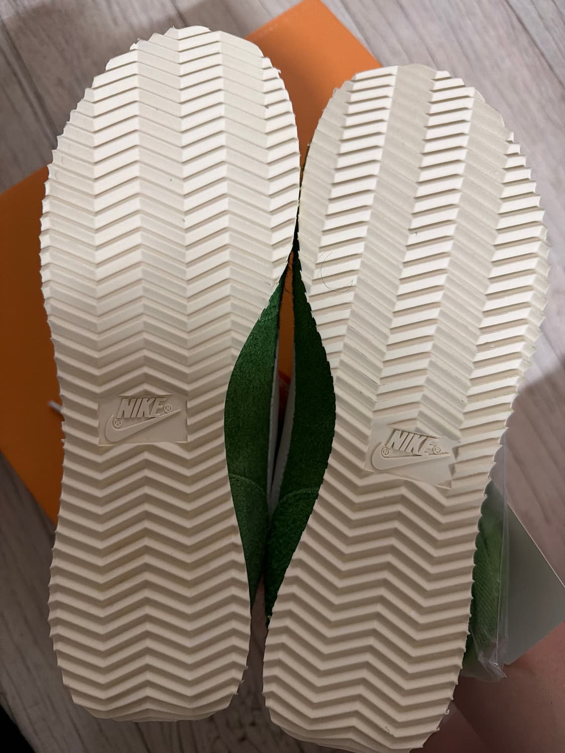 나이키 코르테즈 상품이미지4