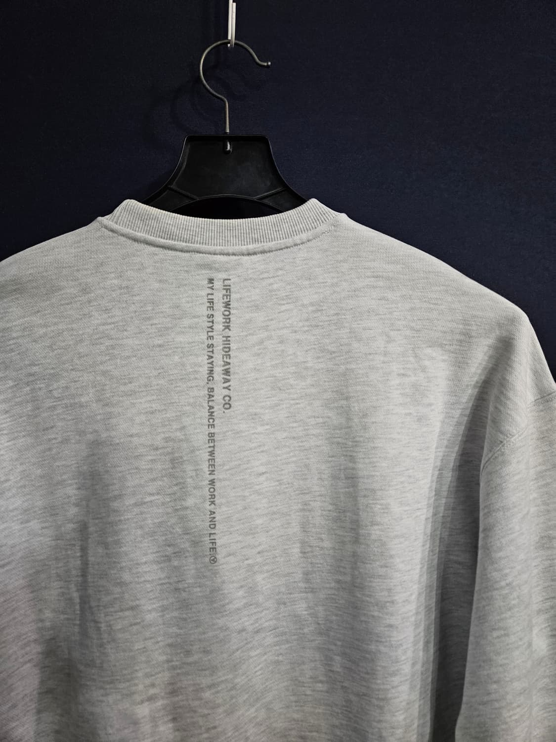 라이프워크 라이트그레이 남성 오버핏 95 맨투맨  상품이미지8