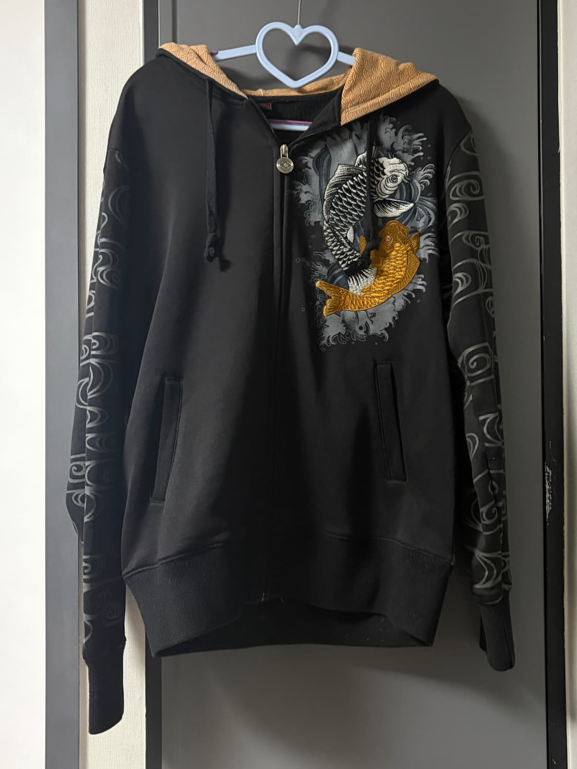 오리엔탈 잉어 자수 후드 집업 상품이미지1
