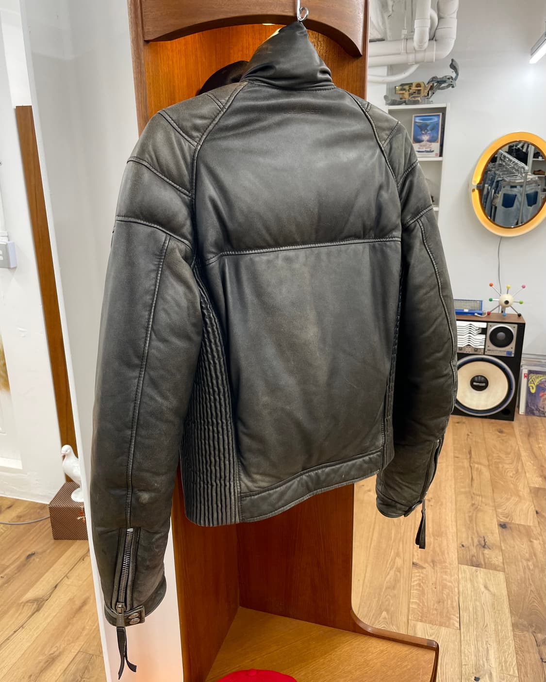 [48] 디스퀘어드2 레더 다운 자켓 상품이미지3