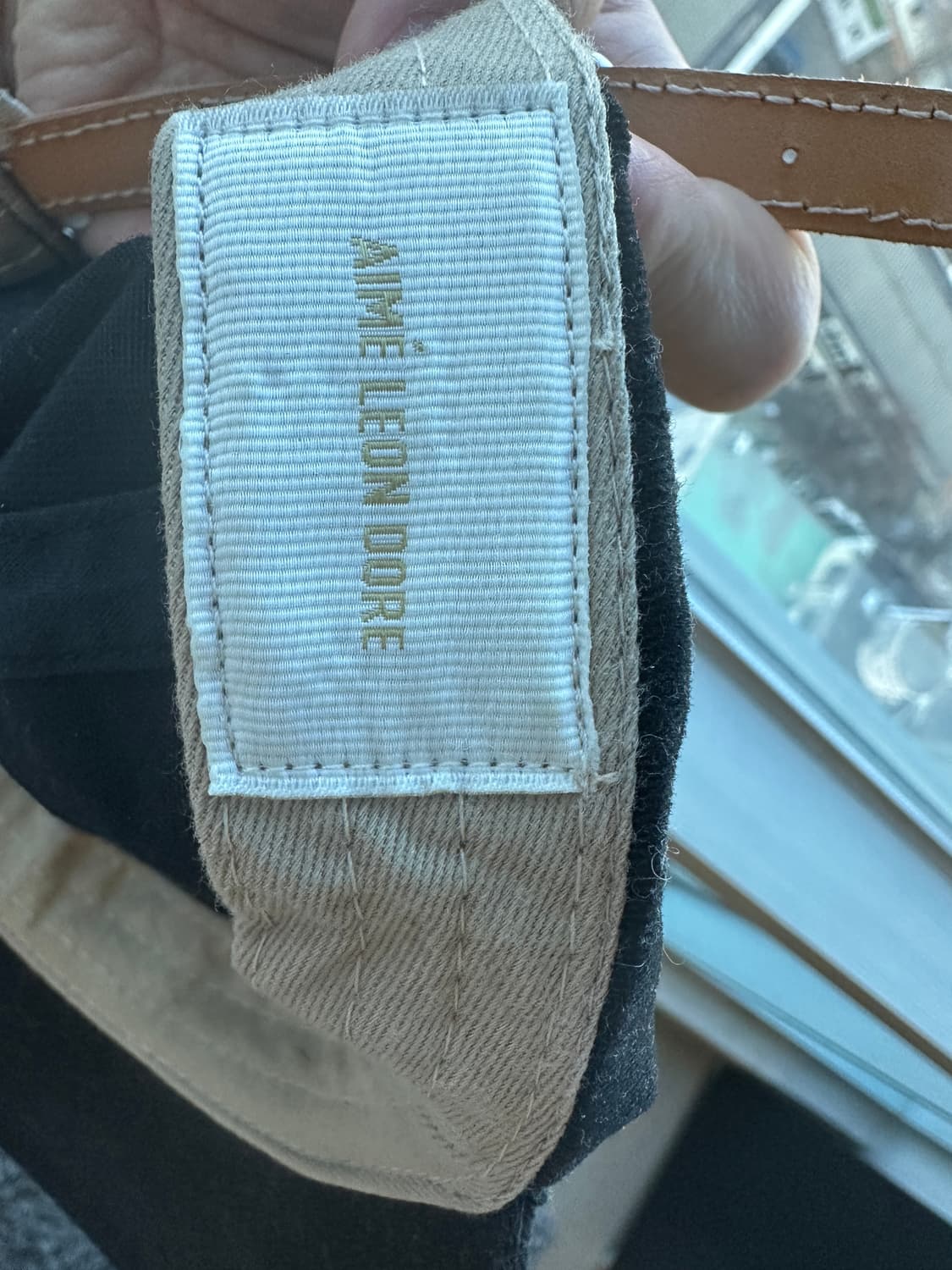 에임레온도르 상태a급 모자 팝니다. 상품이미지3