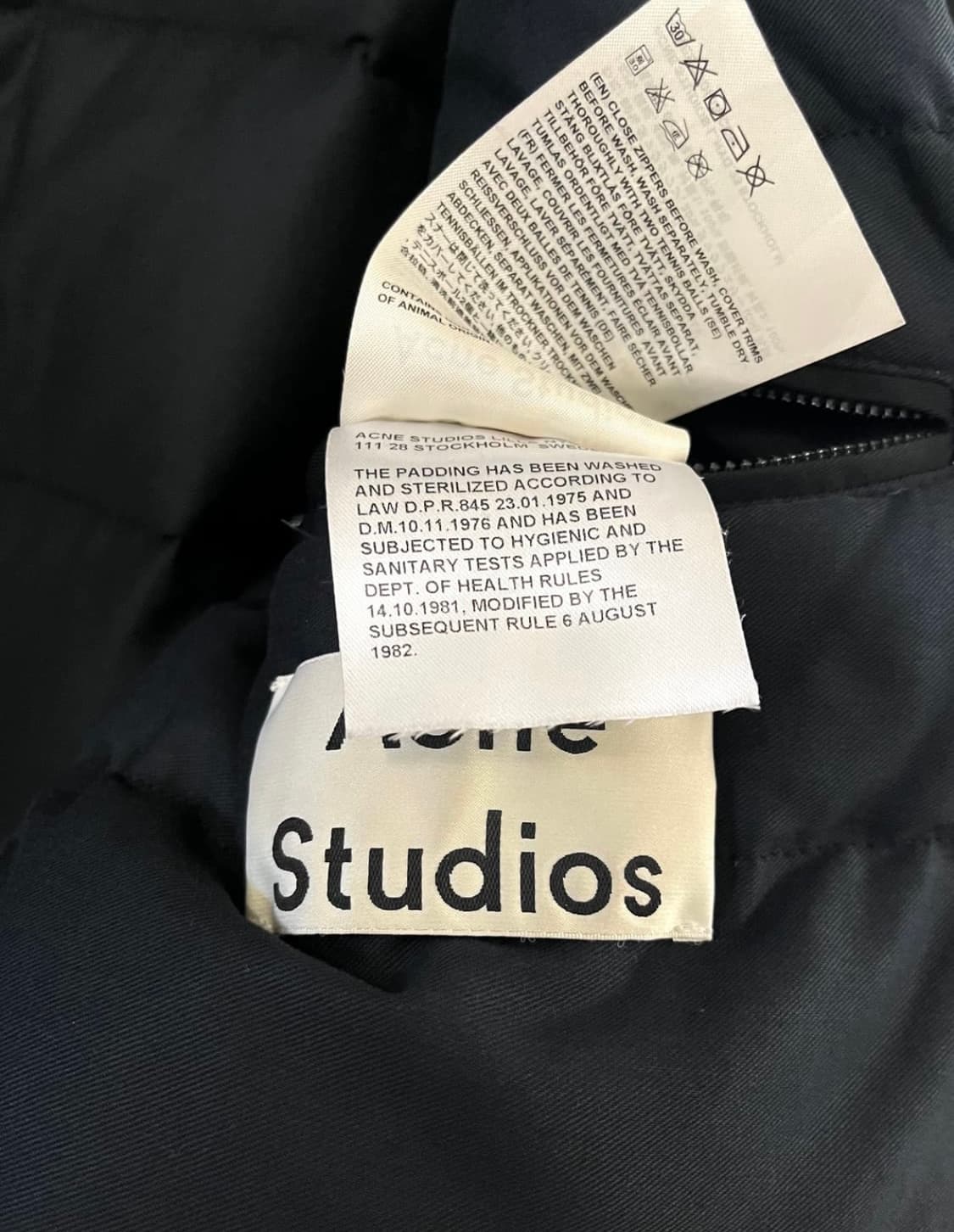 아크네 스튜디오 뉴몬트리얼 패디드 코트 상품이미지10