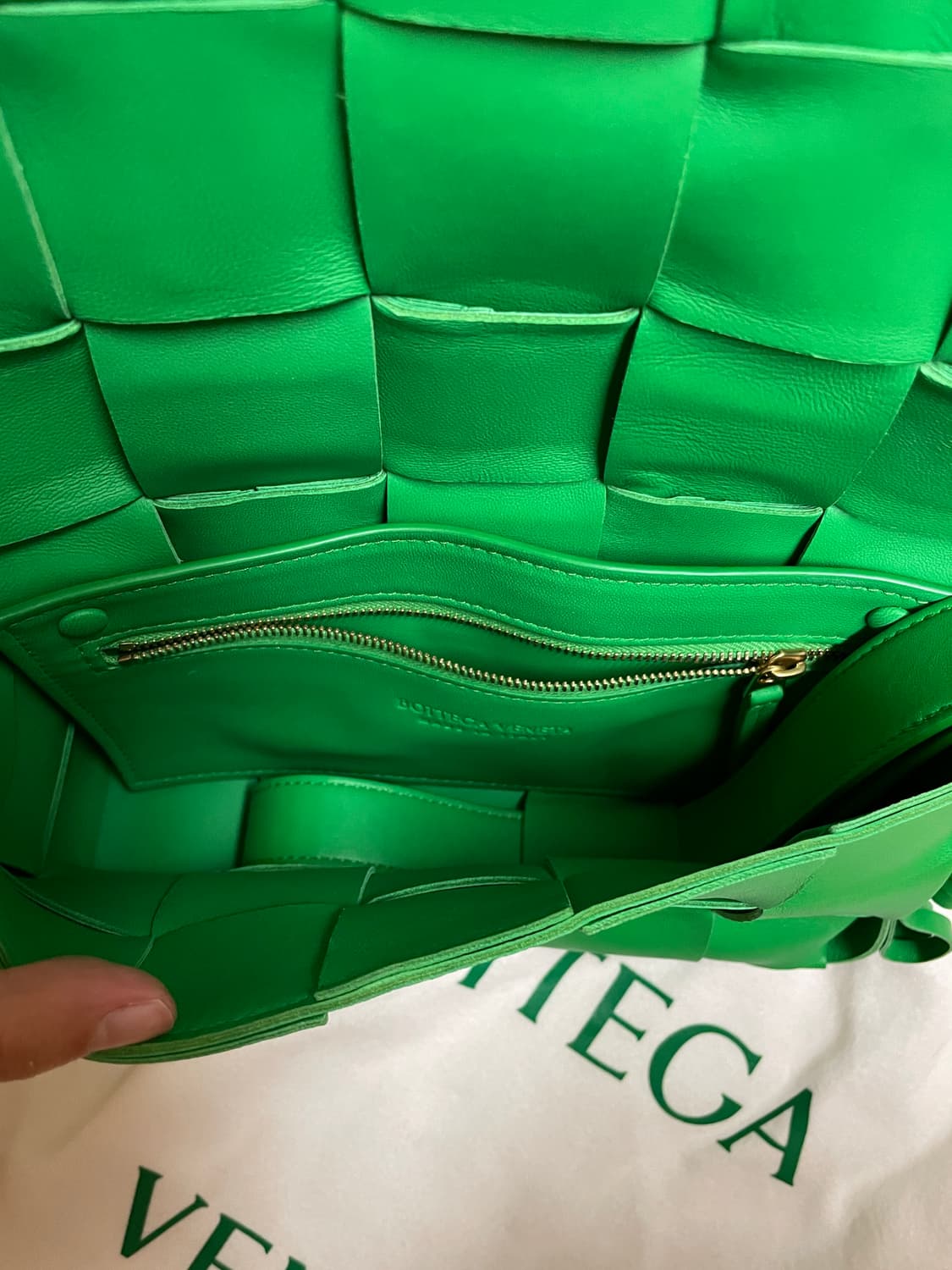 보테가 베네타 Green Intrecciato Fringe bag 상품이미지7