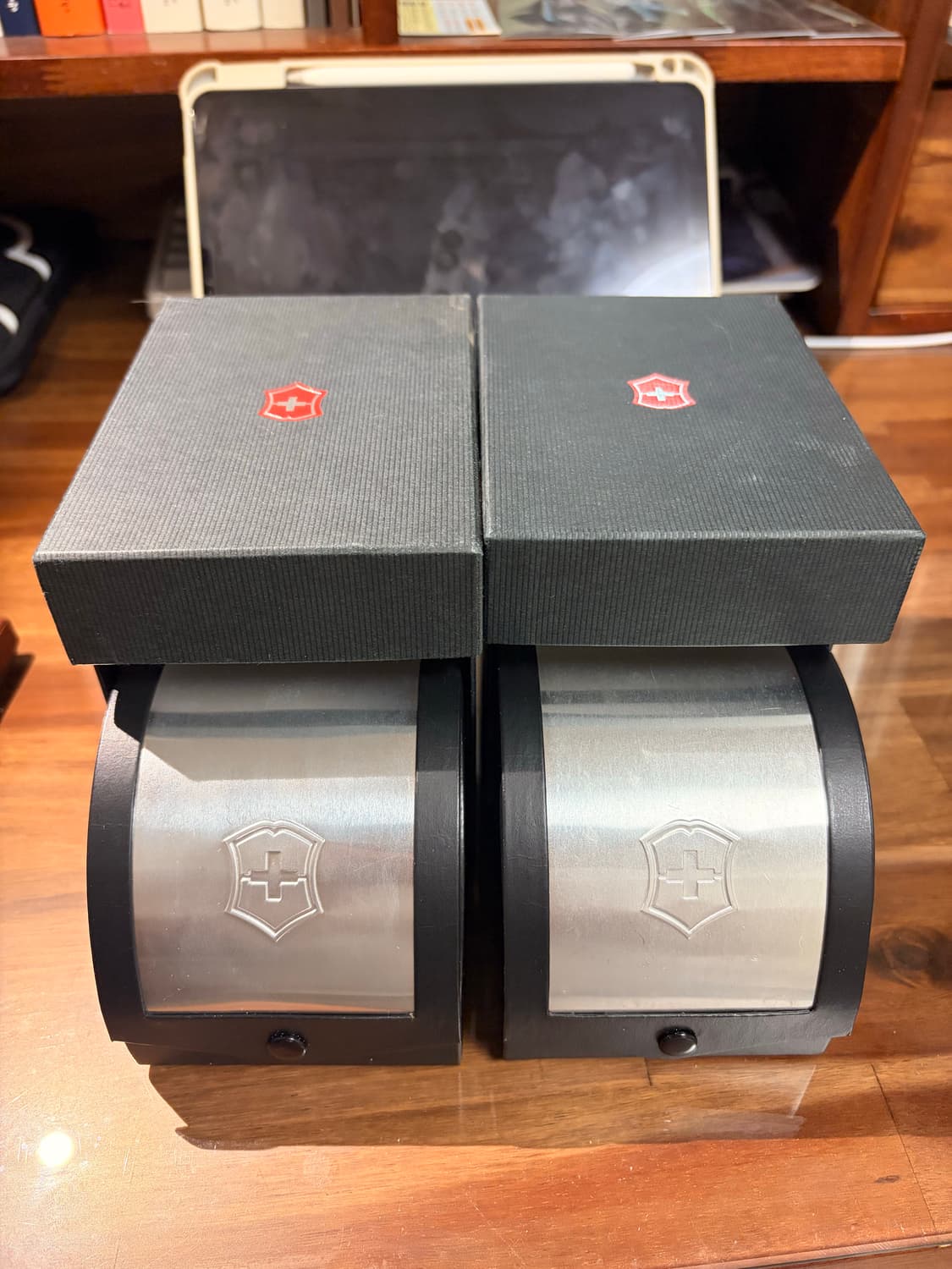 빅토리녹스 시계 상품이미지2