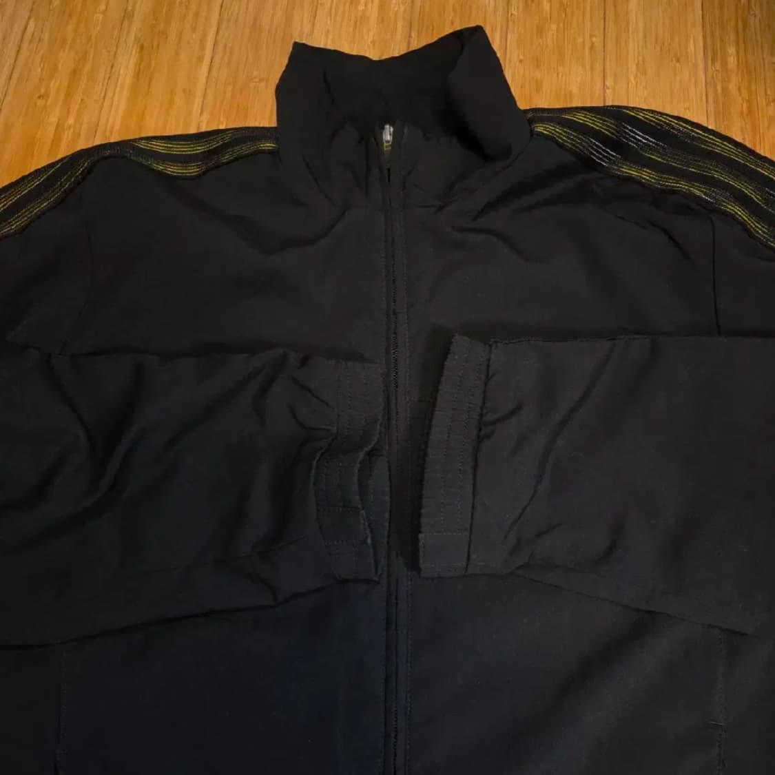 아디다스 삼각로고 사이드라인 바람막이 자켓 (XL) 상품이미지4