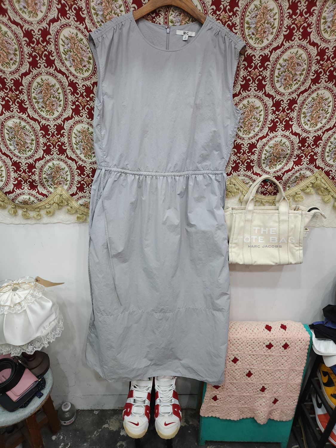 유니클로 C 민소매 개더 원피스

 상품이미지3