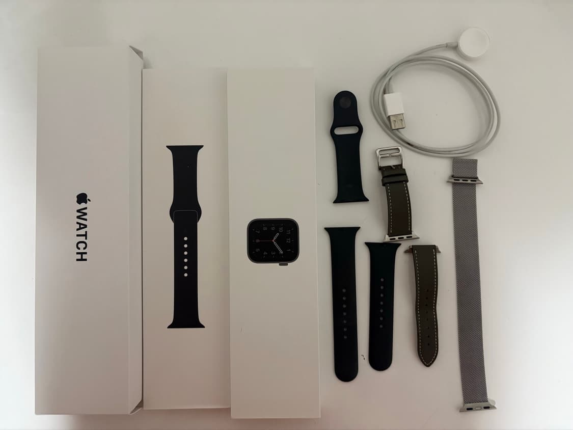 애플워치se 40mm 스페이스 그레이 배터리 100% 상품이미지1