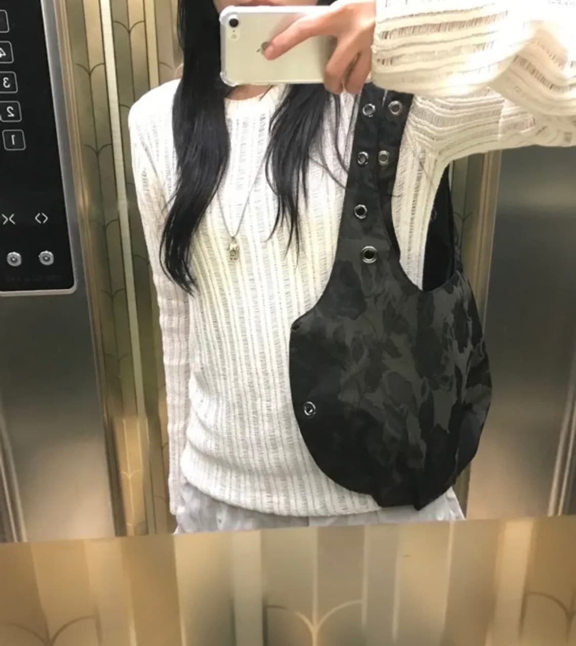 비주얼 컬렉터 로즈 자가드 아일렛 백  상품이미지5