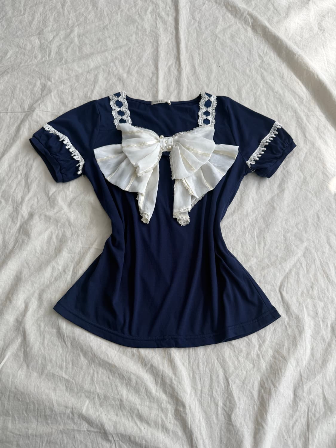 엑시즈팜 네이비 왕리본 로걀 반팔 블라우스 상품이미지2
