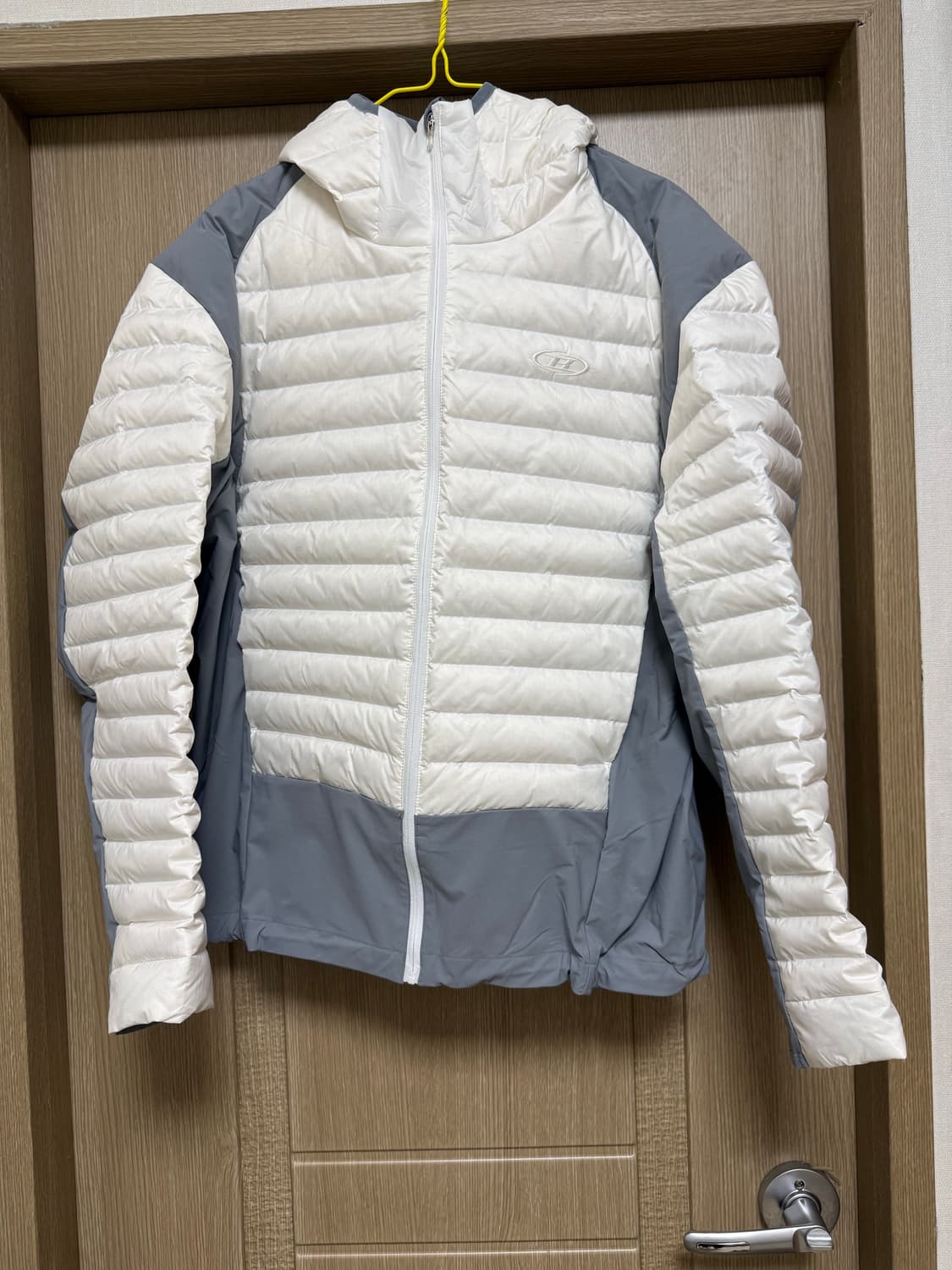 본투윈 경량패딩 상품이미지1