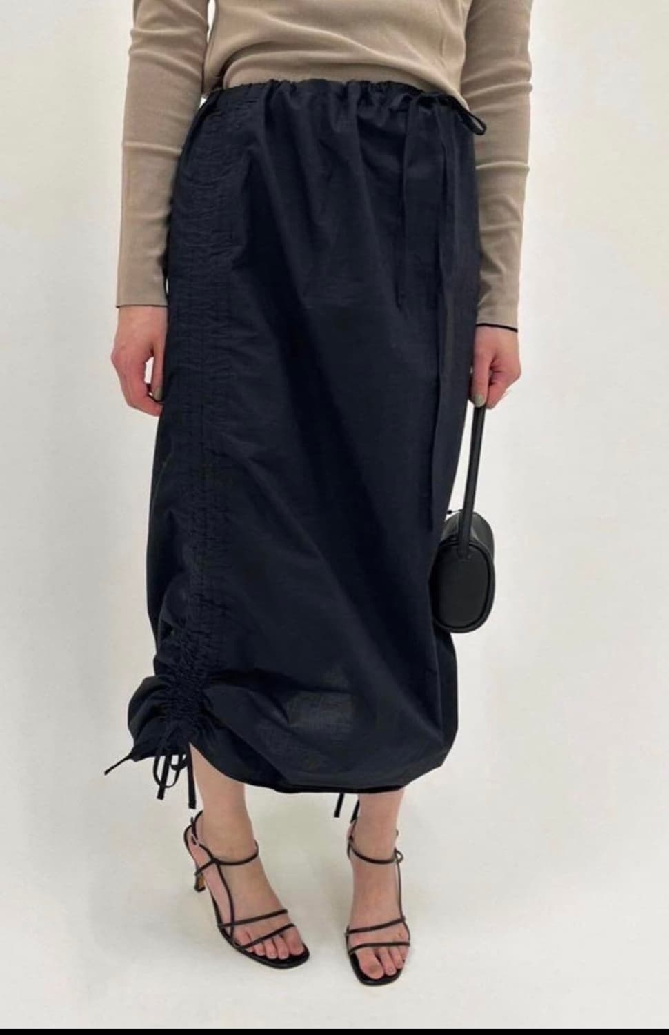 베이스레인지 픽토리얼 스커트 상품이미지2