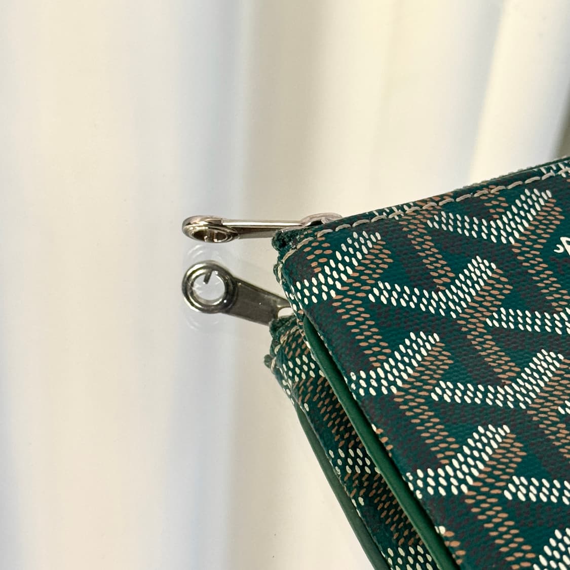 [신품급] 고야드 세나 클러치 그린 MM  상품이미지9