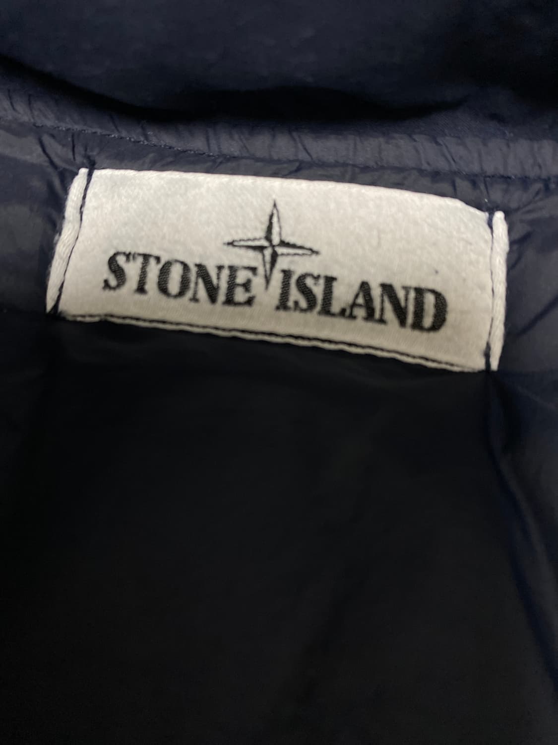 정품 최근년식 새상품급 스톤아일랜드 패딩 상품이미지5