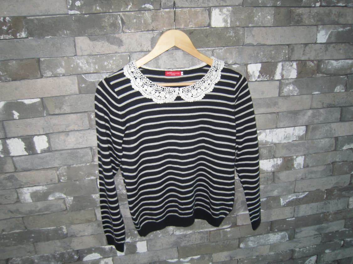 earthmusic stripe lace knit 상품이미지7