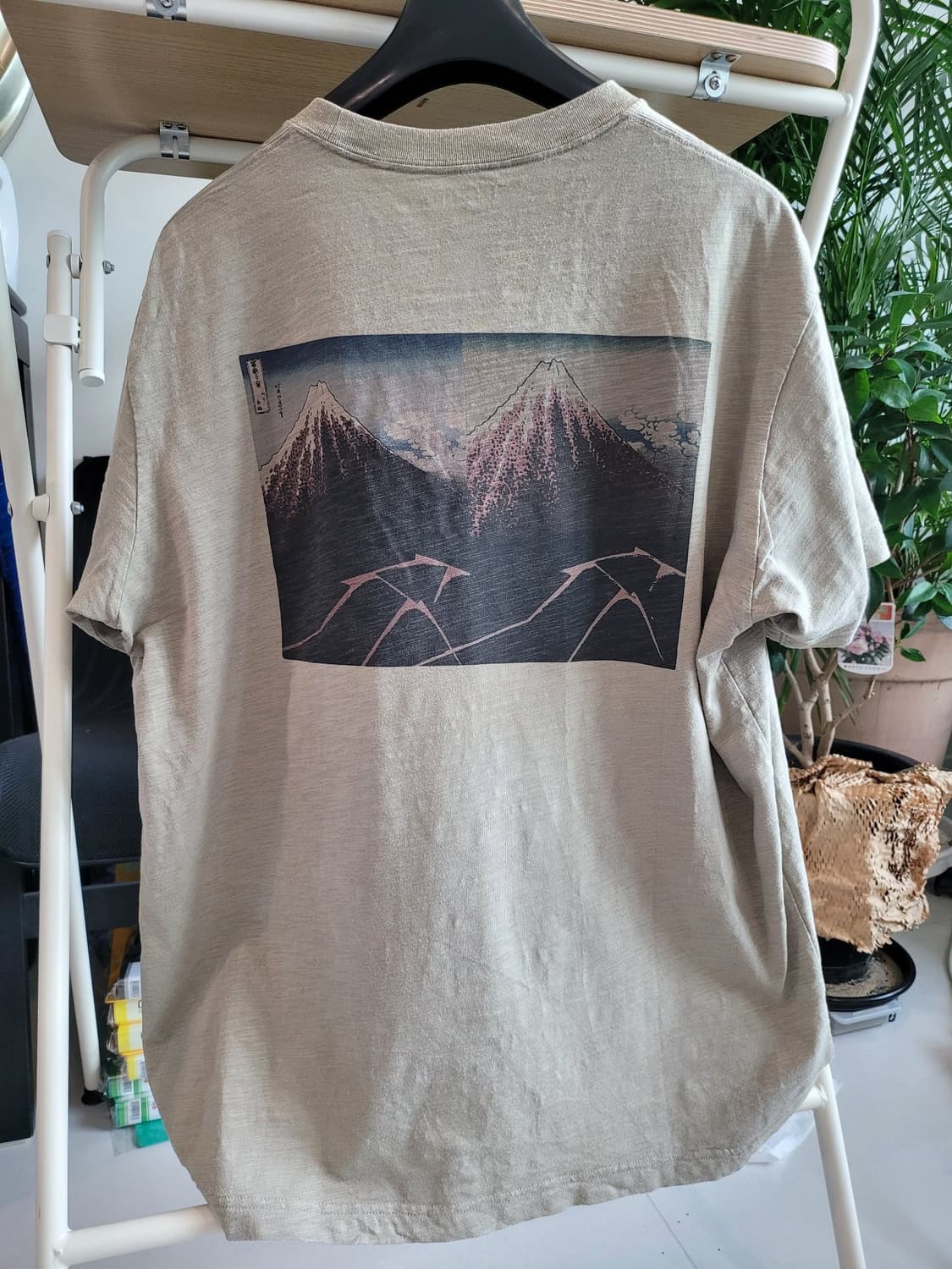 🏔️ [XXL]교토한정유니클로 호쿠사이검은 후지산' (MFA 보스톤) 상품이미지1