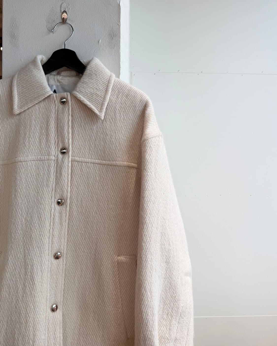 아크네 스튜디오 아이보리 트윌 오버 자켓  상품이미지5