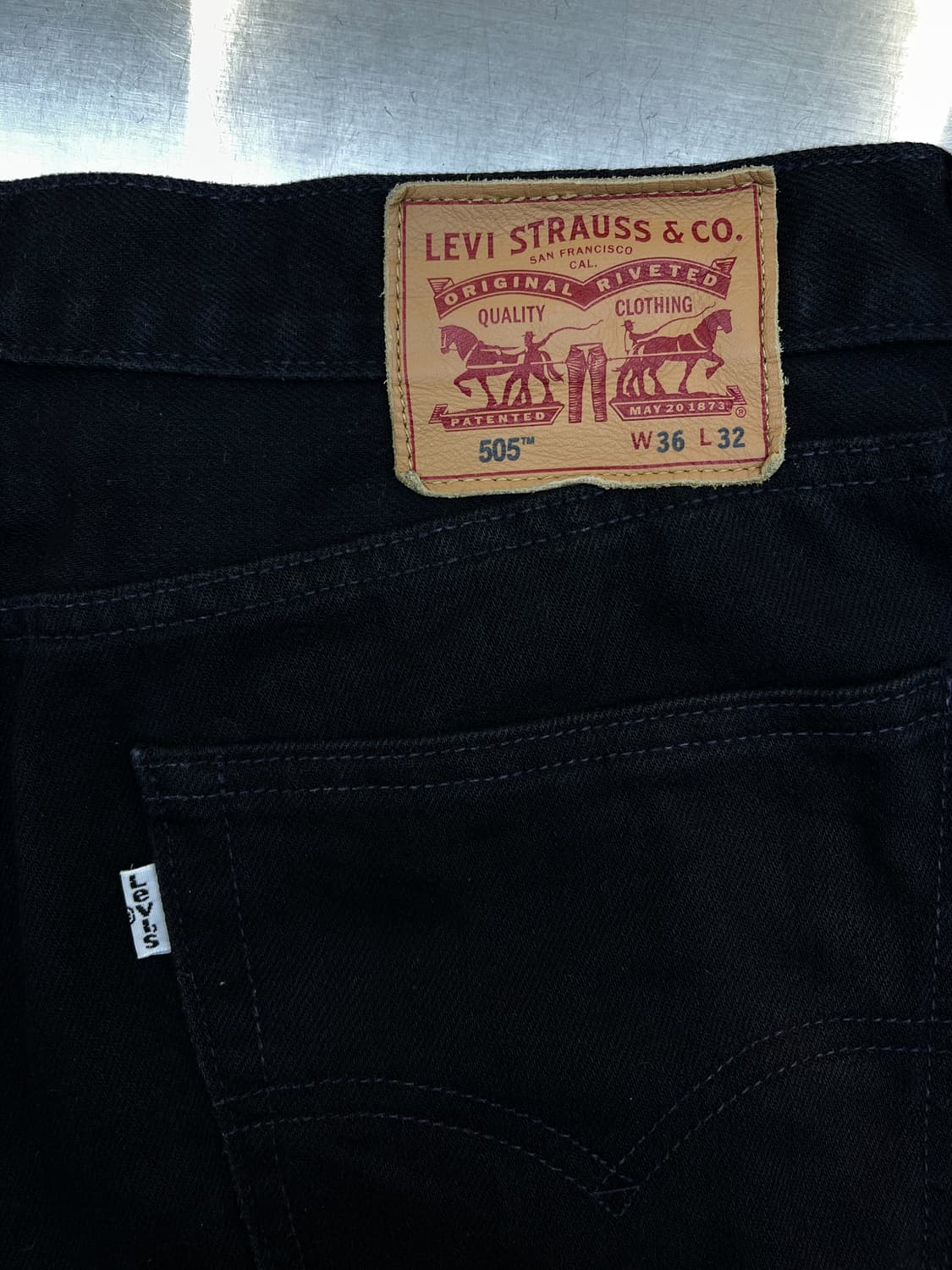 리바이스 lot 505 화이트 탭 블랙 데님 진 상품이미지5